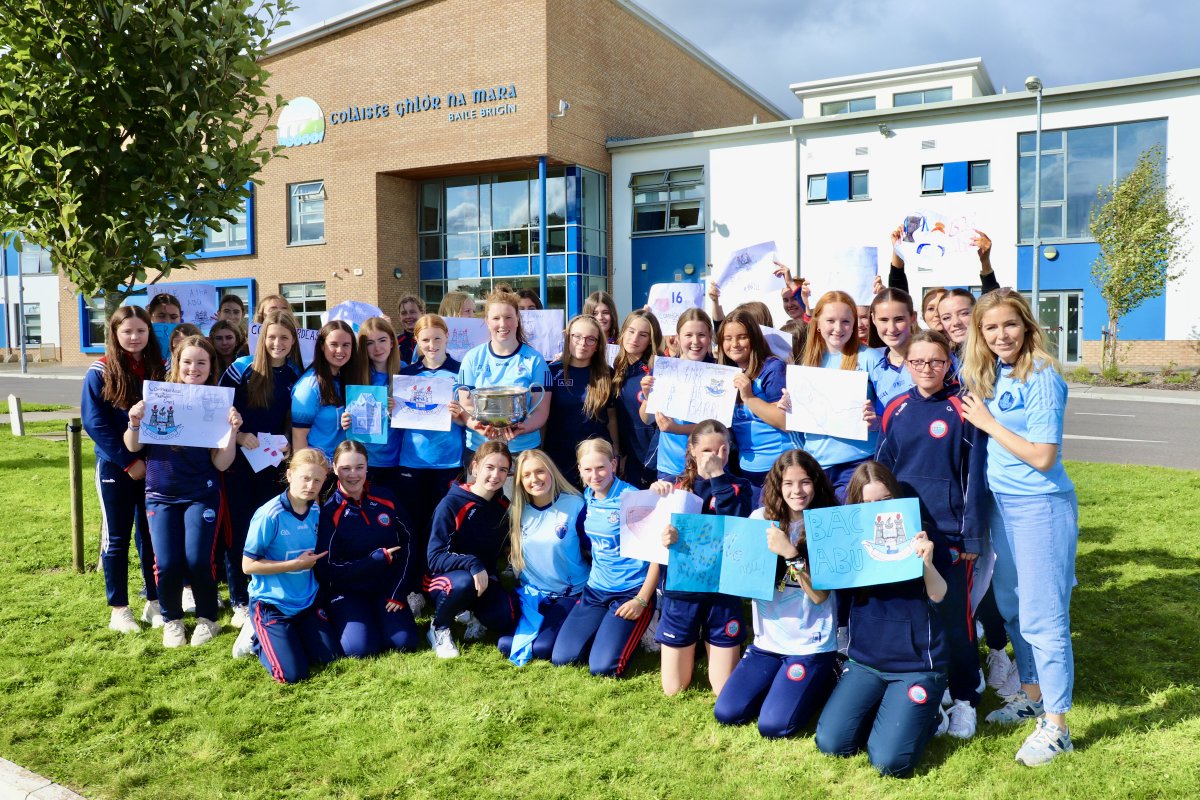 GhlorNaMara's tweet photo. Comhghairdeas le Múinteoir Emer agus foireann BhÁC! 💙💙

Alt agus albam iomlán thíos:

https://t.co/4yiAjVGgKn

@officialgaa @DubGAAOfficial @dublinladiesg @Fingallians @AFPatrunachta @Gaeloid @GSBB_Sord @GSBhaileBrigin @OurBalbriggan @M_Emer_CorpOid https://t.co/VPbj4T2LG5