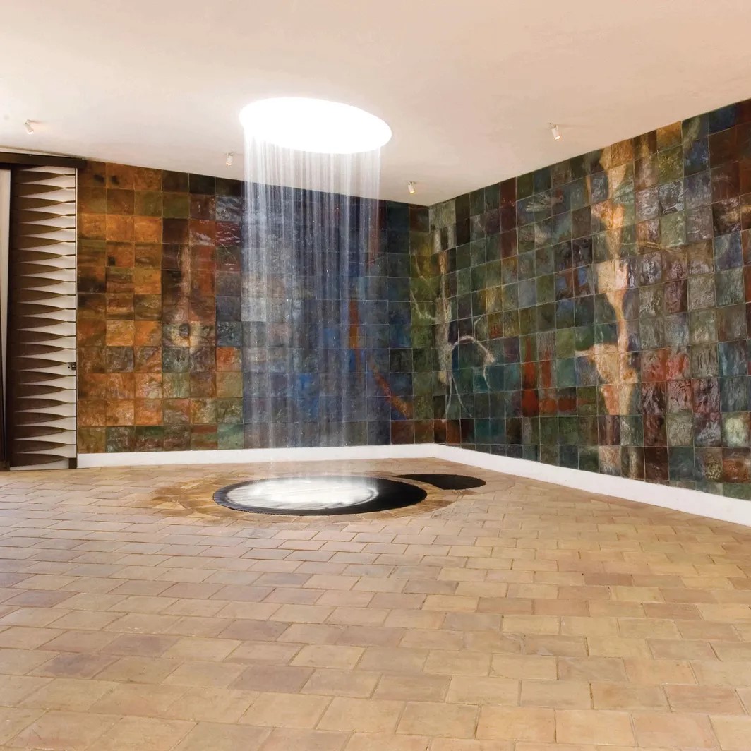 EichlerNetwork's tweet photo. Happy #HispanicHeritageMonth - the perfect time to read about Juan José Santibañez in "The Mexican Architect Making Sublime Modern Buildings Out of Clay and Pine Needles," courtesy of #Curbed: https://t.co/uRdAVyAeu7 https://t.co/EIGK8Nh6py