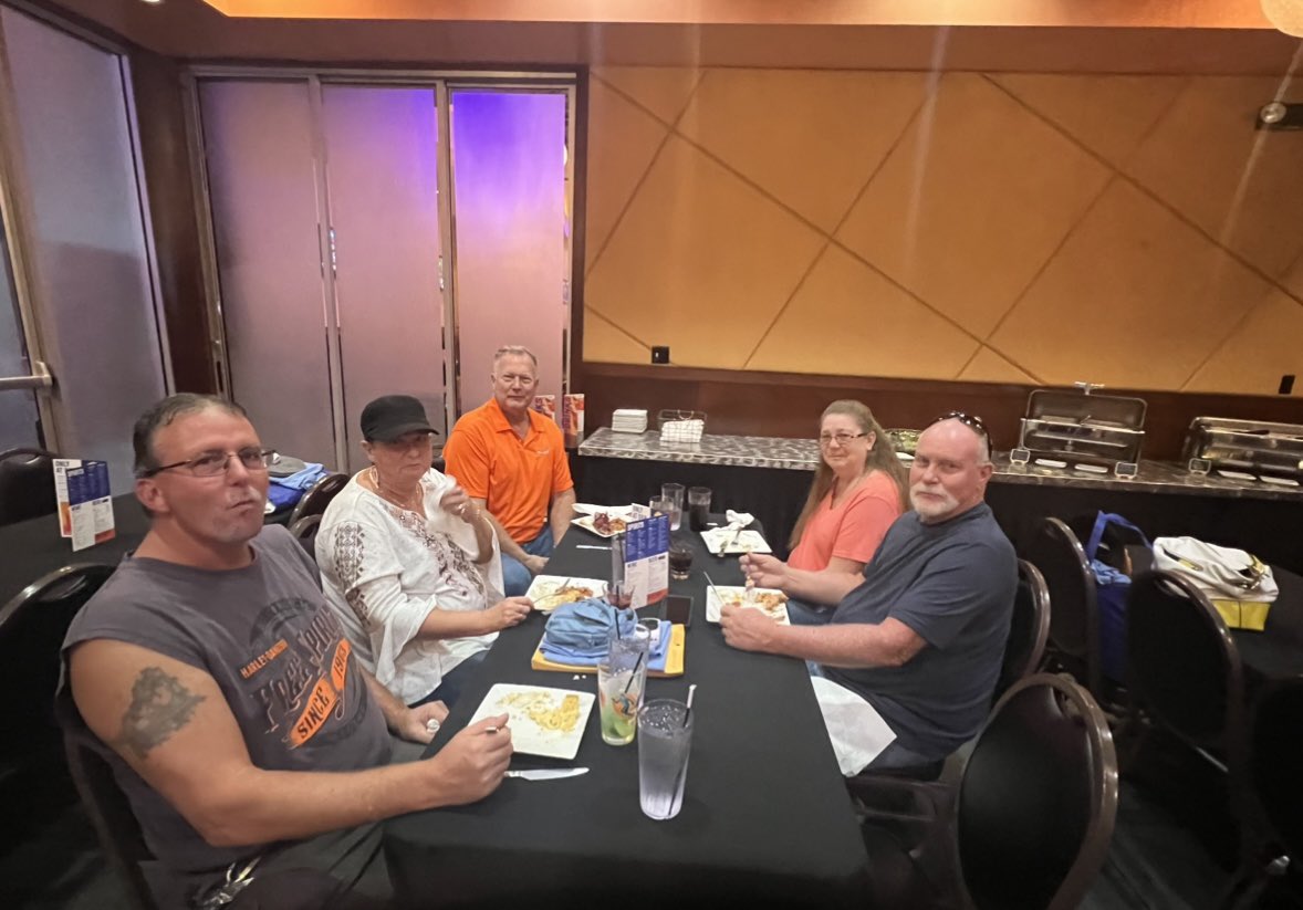 Jrayl_Transport's tweet photo. Our Columbus DAW event was a success! Thank you to all who came to the event. #DriverAppreciationWeek https://t.co/pagfZMSGJF