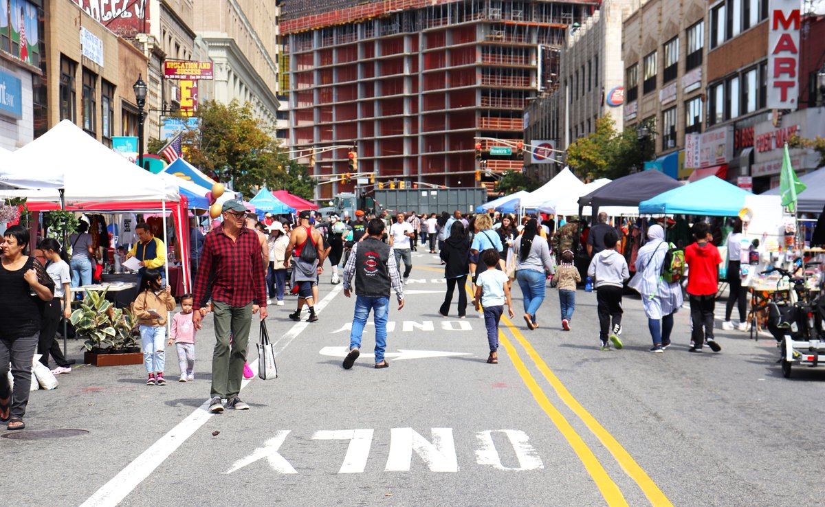 TheNewJSQ's tweet photo. This year's Bergen Square Day was one for the books! We hope to see you all next year β¨
#bergensquareday #bergensquare #jerseycity #jcnj https://t.co/oSp9WLjsyC