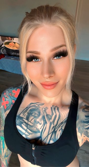 I hope y&rsquo;all having a beautiful day ☀️💕 #Monday #ContentCreator #onlyfansgirl #RetweeetPlease #sun #blonde<a href="/tag/monday"class="tags">#Monday</a><a href="/tag/beautiful"class="tags"><span>#beautiful</span></a><a href="/tag/sun"class="tags"><span>#sun</span></a><a href="/tag/blonde"class="tags"><span>#blonde</span></a><a href="/tag/retweeetplease"class="tags"><span>#retweeetplease</span></a><a href="/tag/contentcreator"class="tags"><span>#contentcreator</span></a>