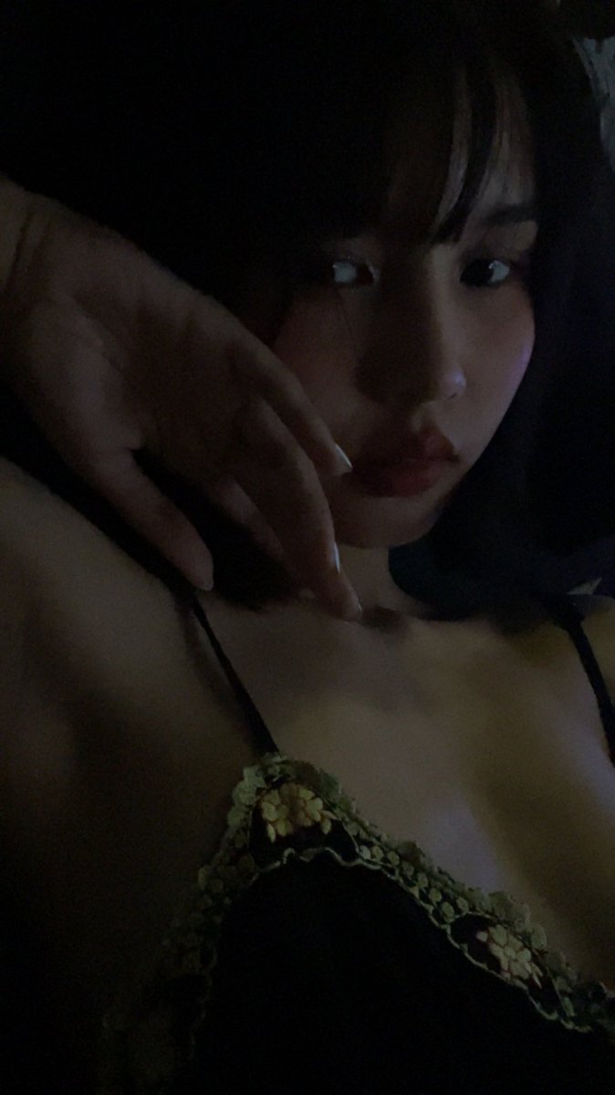 lilith tweet media