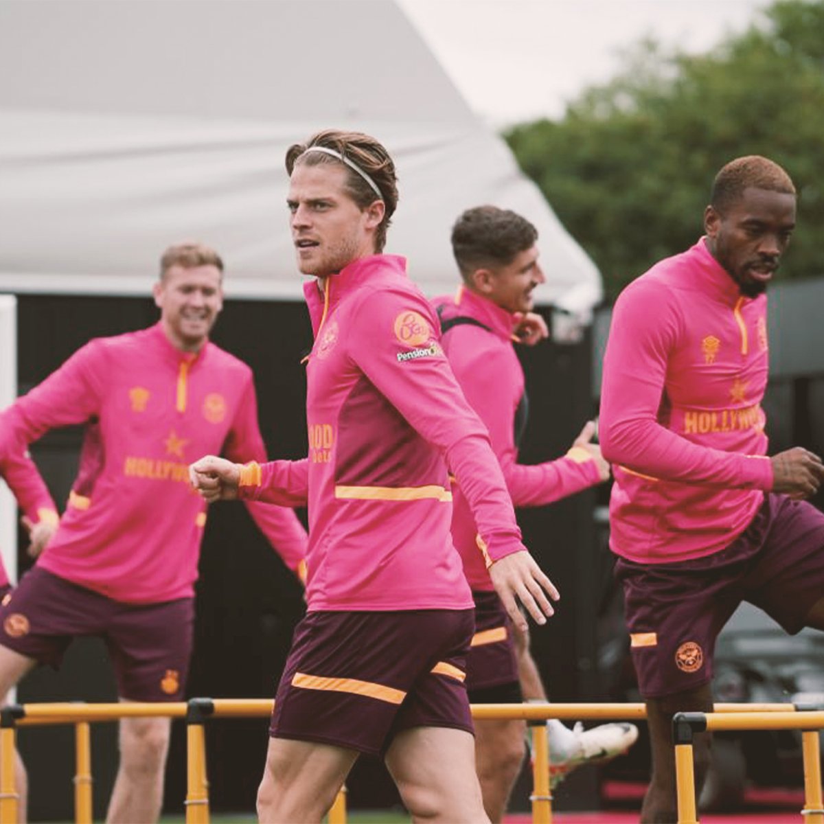 Brentford FC tweet media