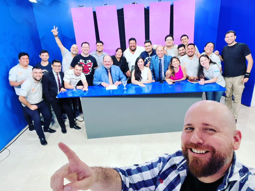 Parte del gran equipo de <a href="/NGFederal/">NORTE GRANDE FEDERAL 🇦🇷</a> <a href="/CadenaFederalOk/">CADENA FEDERAL</a> diario22.ar #ngfederal  Todos Chaqueños!!! #Equipazo !!!