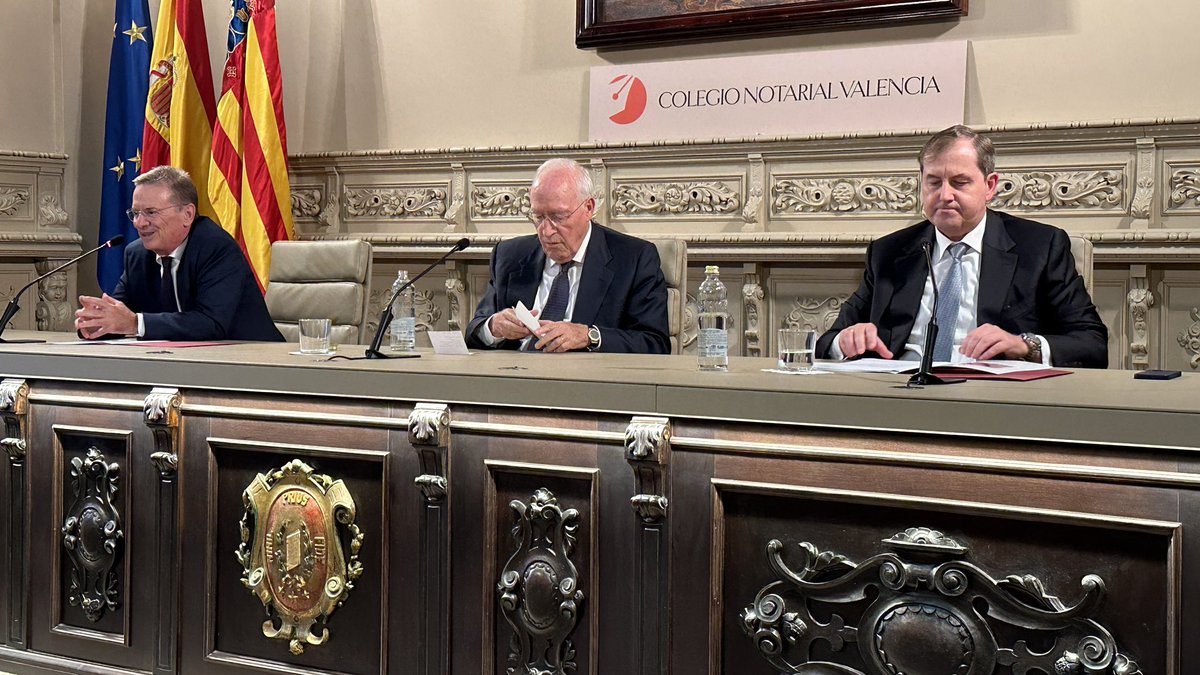 Colegio Notarial Valencia tweet media