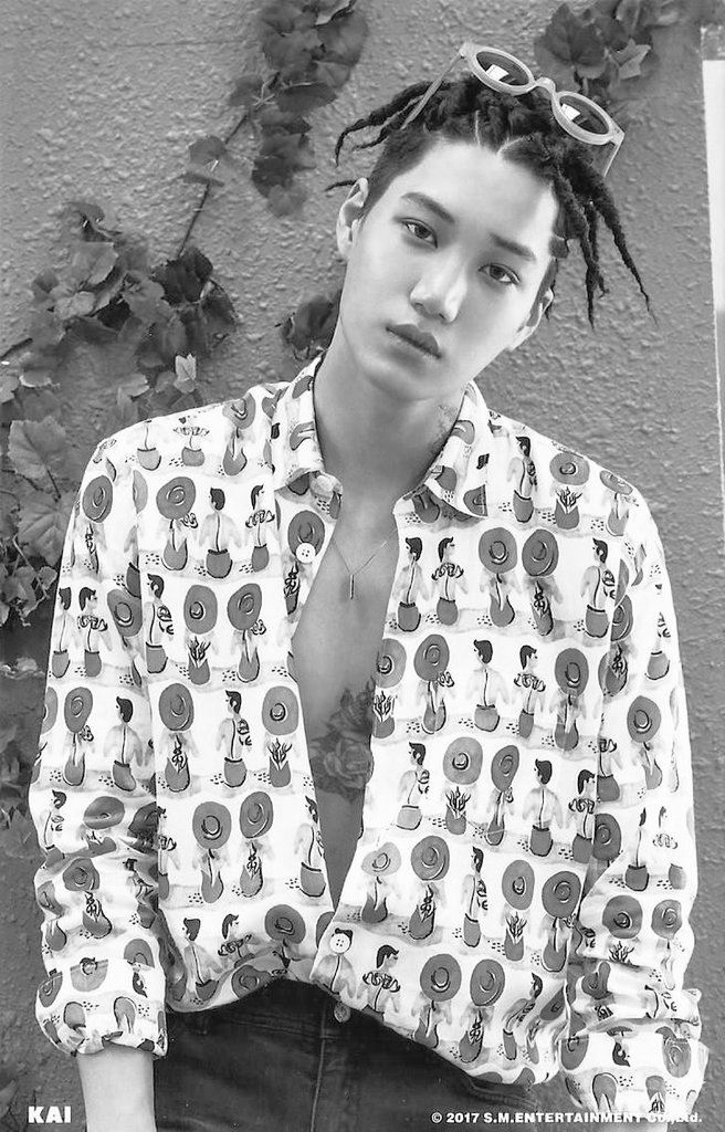 DrippinRover's tweet photo. "𝐓𝐚𝐤𝐞 𝐚 𝐫𝐢𝐝𝐞 𝐰𝐢𝐭𝐡 𝐦𝐞" 

   -Kim Jong-In // Kai
   -Suncheon, South Korea 🇰🇷
   -29 y/o, 183cm  
   -Bisexual, top &amp; switch
   -Very kinky, very literate
   
"Everyone has a weakspot, you just have to let me find yours" 

❤️ &amp; 🔄 and I may "come over". https://t.co/9lO9QOiXJ7