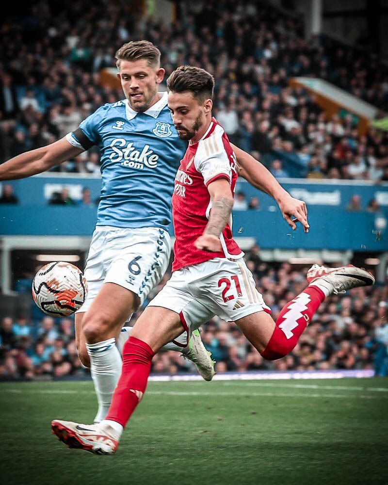 alexAFC__'s tweet image. Everton v Arsenal match highlights pictures, part 3.

🚩Follow for quality edits 

#EditedVersion #GreatGooner