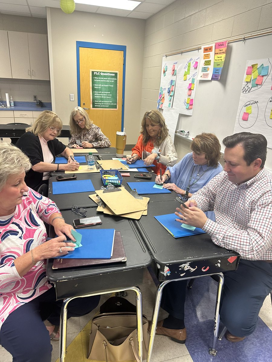 DrLilLewis's tweet photo. Learning rounds with our @tcss_schools principals. Thanks @FaucettVestavia @gtmonroe1999 for hosting. Our focus was #learningtargets and #studentengagement. @Dscott725 @kristysmith8514 https://t.co/yKdSzvZRcB