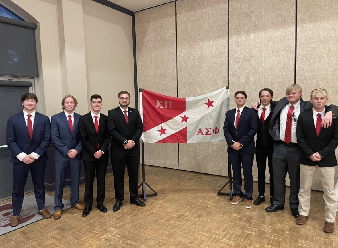 alphasigs's tweet image. This past weekend we had the honor of officially chartering our Kappa Pi chapter at the University of North Alabama. We are incredibly proud of all the men who worked to make this a reality and cannot wait to see the greatness to come!

#AlphaSig #TBTM #kappapi #UNA