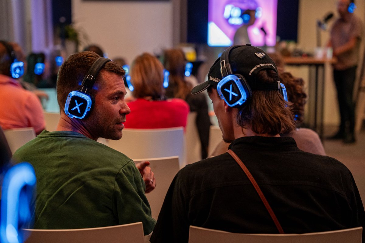Nacht van Ontdekkingen (@n8vontdekkingen) on Twitter photo Prachtige foto's van de muziekoptredens, lezingen en experimenten tijdens van de Nacht van Ontdekkingen 2023. ๐ฅWas je bij de lezing van Neil Harbisson? ๐ Heb jij het gerecht van de toekomst gemaakt of een rondleiding gevolgd door de <a href="/OudeSterrewacht/">Oude Sterrewacht Leiden</a>? ๐
๐ธ: A Elzenga, W Geurds Prachtige foto's van de muziekoptredens, lezingen en experimenten tijdens van de Nacht van Ontdekkingen 2023. ๐ฅWas je bij de lezing van Neil Harbisson? ๐ Heb jij het gerecht van de toekomst gemaakt of een rondleiding gevolgd door de <a href="/OudeSterrewacht/">Oude Sterrewacht Leiden</a>? ๐
๐ธ: A Elzenga, W Geurds