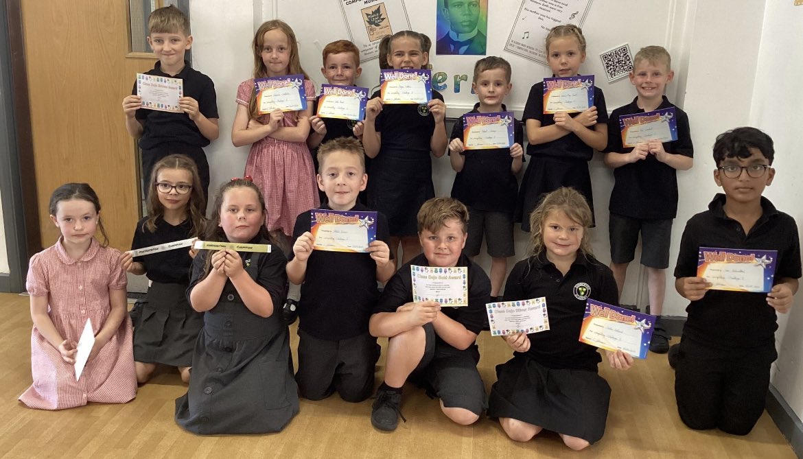 GosbertonAcad's tweet photo. Our KS2 award winners from Friday’s Celebration Assembly! #WhatAWeek #DoingOurBest #AlwaysLearning https://t.co/uq2dNfesI3