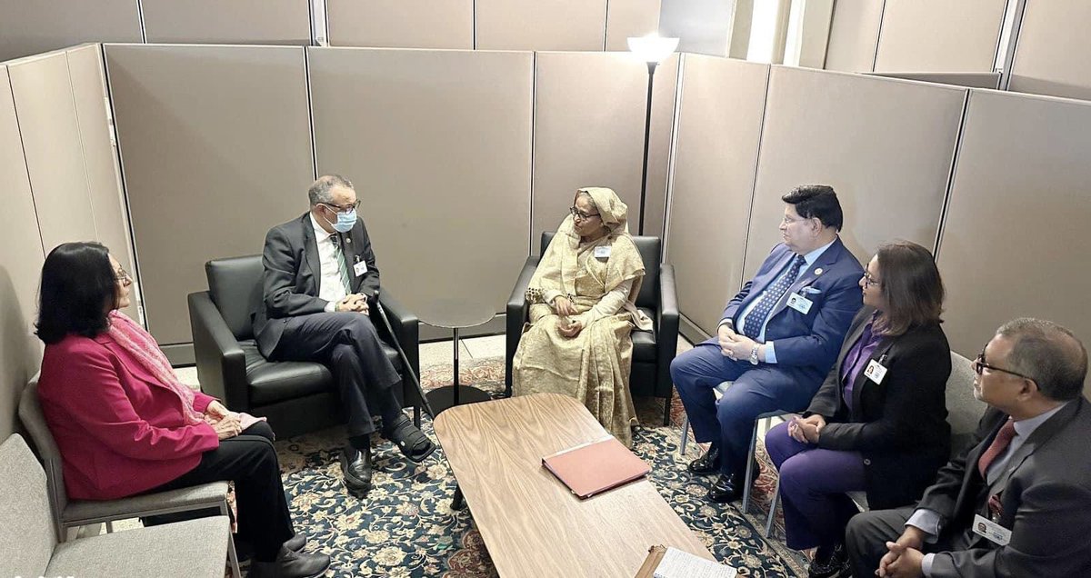 albd1971's tweet image. Prime Minister #SheikhHasina has met the Director General of @WHO Mr @DrTedros on Monday at the HQ of @UN in New York. Thematic Ambassador of @TheCVF and the Chairman of the National Advisory Committee on Autism and Neurodevelopmental Disorders @drSaimaWazed was also present at…