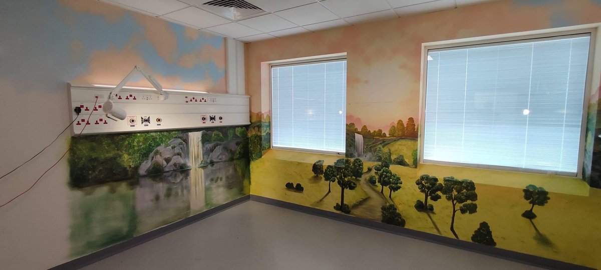 jo_colliver's tweet photo. Beautiful artwork in our nurseries @gloshospitals neonatal unit. Hopefully will give peace to families using these rooms whether for readmission from home, isolation or bereavement care. https://t.co/tGgUvCKEUC
