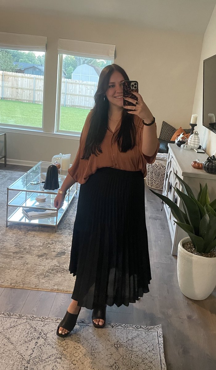 tori_viator's tweet image. Fall fits loading… 🍂