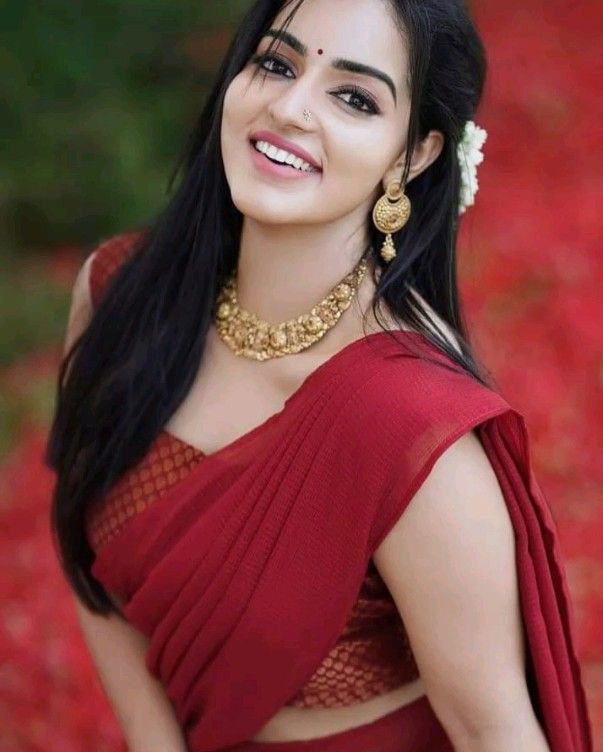 karuvachi_offcl's tweet photo. நிறம் குலம் முகம்
மட்டும் பார்த்து வரவில்லை
வரமான அன்பின் அகம் புகுந்து
ஆளுகின்றது
என்னுள் அழகான  நேசம்....😍

#என்_உளறல் https://t.co/zgY9LRNoIw