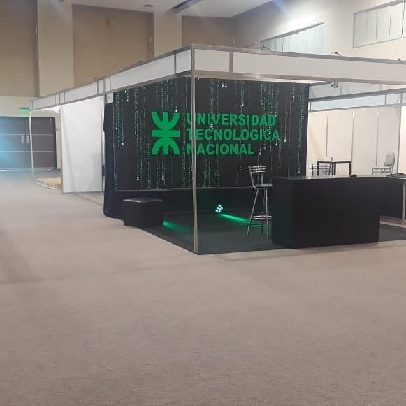 germanlanfranco's tweet photo. UNA GRAN NOTICIA
Junto a la Universidad Tecnológica Nacional FRC, Mobbyt estará en la #SemanaTIC para compartir las novedades de nuestra tecnología, con un stand donde se podrán crear juegos con IA y probarlos.
#EdTEch #Startups #Edutainment #IA 
fotografías de la pasada edición https://t.co/MElcsZKgQv