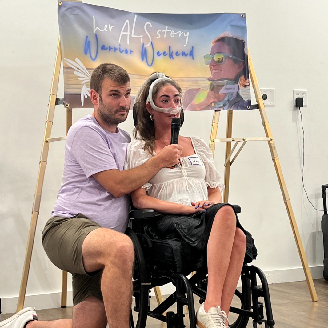 HerALSStory's tweet photo. Warrior Weekend Day 1️⃣

Arrival to Cape Cod 🦞, Goodie Bags, Hummingbird Happy Hour 🍹

#heralsstory #warriorweekend #hasretreat #als #mnd #alsawareness #capecod #ccals #alsone https://t.co/uPKPCgY46l