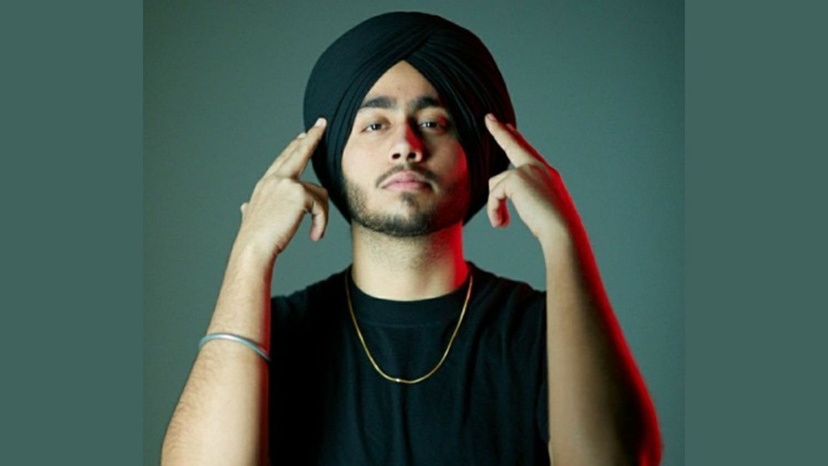 Yo Yo Funny Singh tweet media