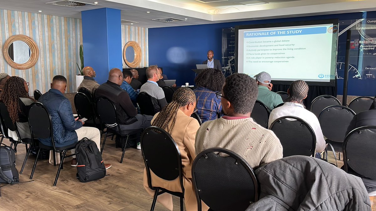 HSRCza's tweet photo. Parallel session on ‘Poverty, unemployment, inequality, and economic reconstruction’ chaired by Dr Tholang Mokhele.
Presentations by Musa Hlungwani, Nazeema Isaacs, Rankakane Pertunia and Chuene Semono.
#HSRCResearchConference https://t.co/NDPKeRmIAl