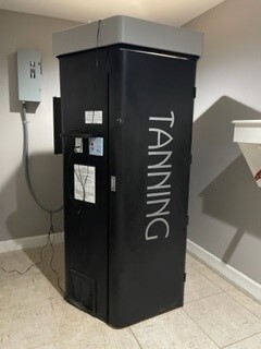 Connect_Athens's tweet photo. 😎Tanning Bed Spotlight😎
Our Tanning bed is free for all of our residents! Stop by the leasing office anytime during office hours to ask us for the key to the tanning bed! ☀️
#connectionathens https://t.co/Gh70fYBqdQ