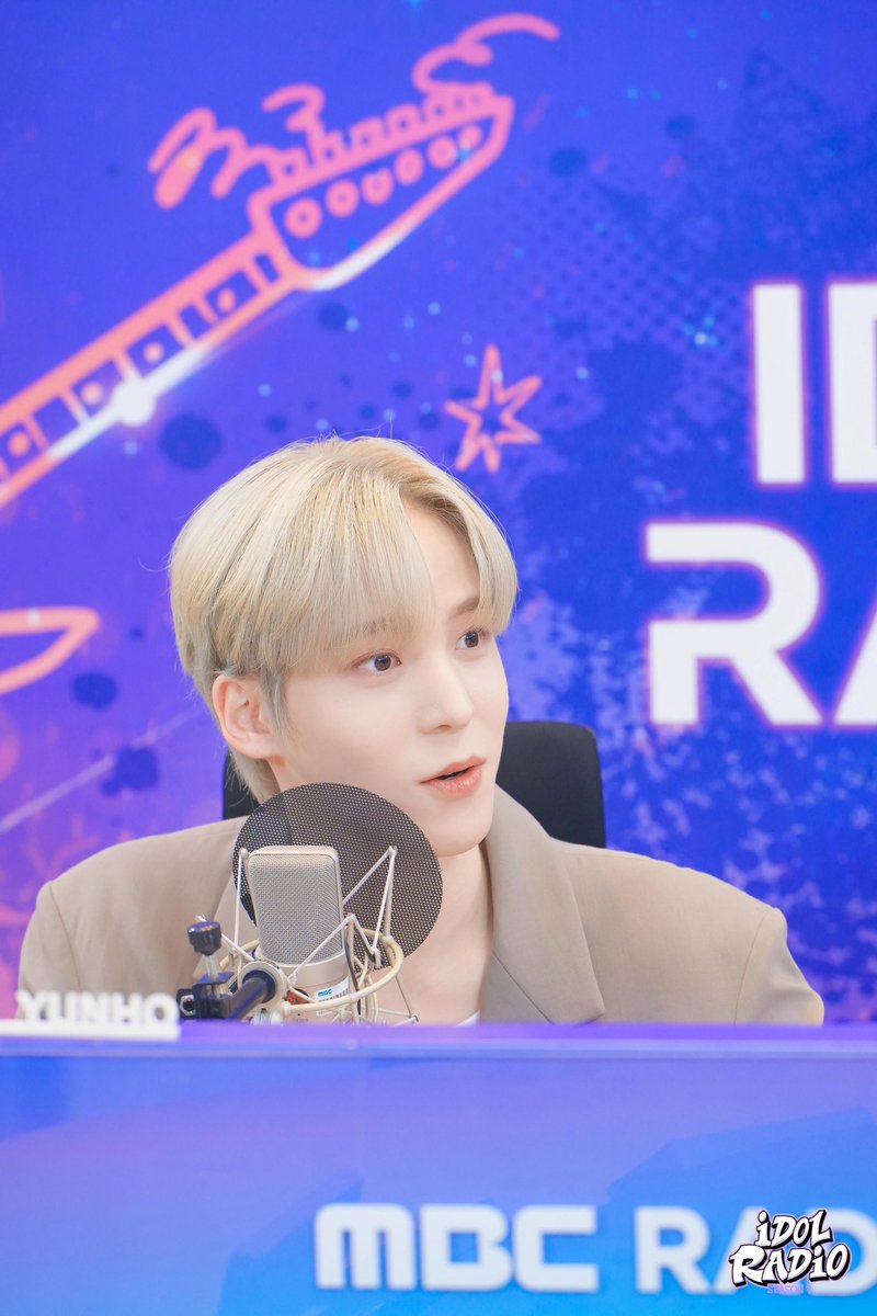 idolradiokorea's tweet photo. [#아이돌라디오3 앨범 230918]

📸EP#107 ✨아돌라콘✨체험판 김재중 ver. (with. 김재중)

댕디는 가을남자🍂

@ATEEZofficial

#MBC #라디오 #IDOLRADIO #아이돌라디오 #아돌라 #에이티즈 #윤호 #댕디 https://t.co/cx2DTPi79u