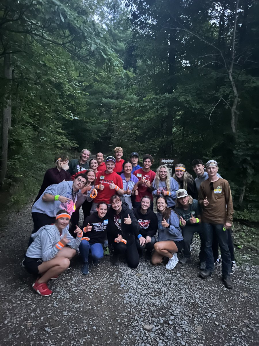 katywellsed's tweet photo. @tvhopesquad hosted the Indian Valley Hope Squad for our 2023 retreat @CampTuscazoar #grantushope #bettertogether #hopesquad @TVTrojans @TuskyGuidance https://t.co/VaJbwVz4tP