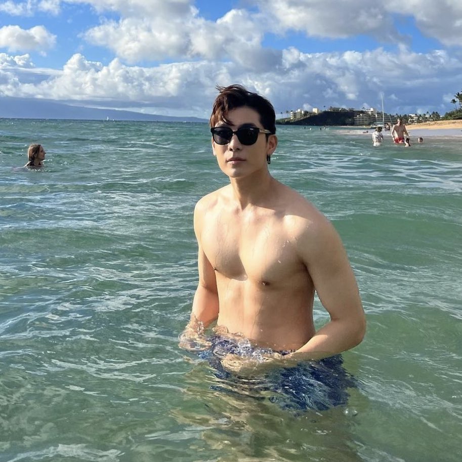 mewlionscute's tweet photo. 🌊🧡

 ༘⋆ #MewSuppasit ♡ #มิวศุภศิษฏ์ ꕀ

                                       Klao vs Mew https://t.co/ePkrgHmHba