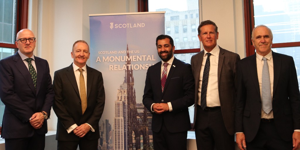 First Minister (@scotgovfm) on Twitter photo In New York today, First Minister <a href="/HumzaYousaf/">Humza Yousaf</a> met Grant Reid of <a href="/TheSMI/">The Sustainable Markets Initiative</a> and other business leaders.
They discussed efforts to enable the private sector to accelerate climate, biodiversity and sustainability targets. In New York today, First Minister <a href="/HumzaYousaf/">Humza Yousaf</a> met Grant Reid of <a href="/TheSMI/">The Sustainable Markets Initiative</a> and other business leaders.
They discussed efforts to enable the private sector to accelerate climate, biodiversity and sustainability targets.