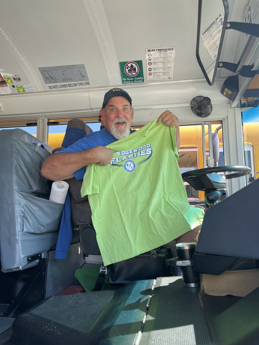 Edgewood Intermediate School tweet media