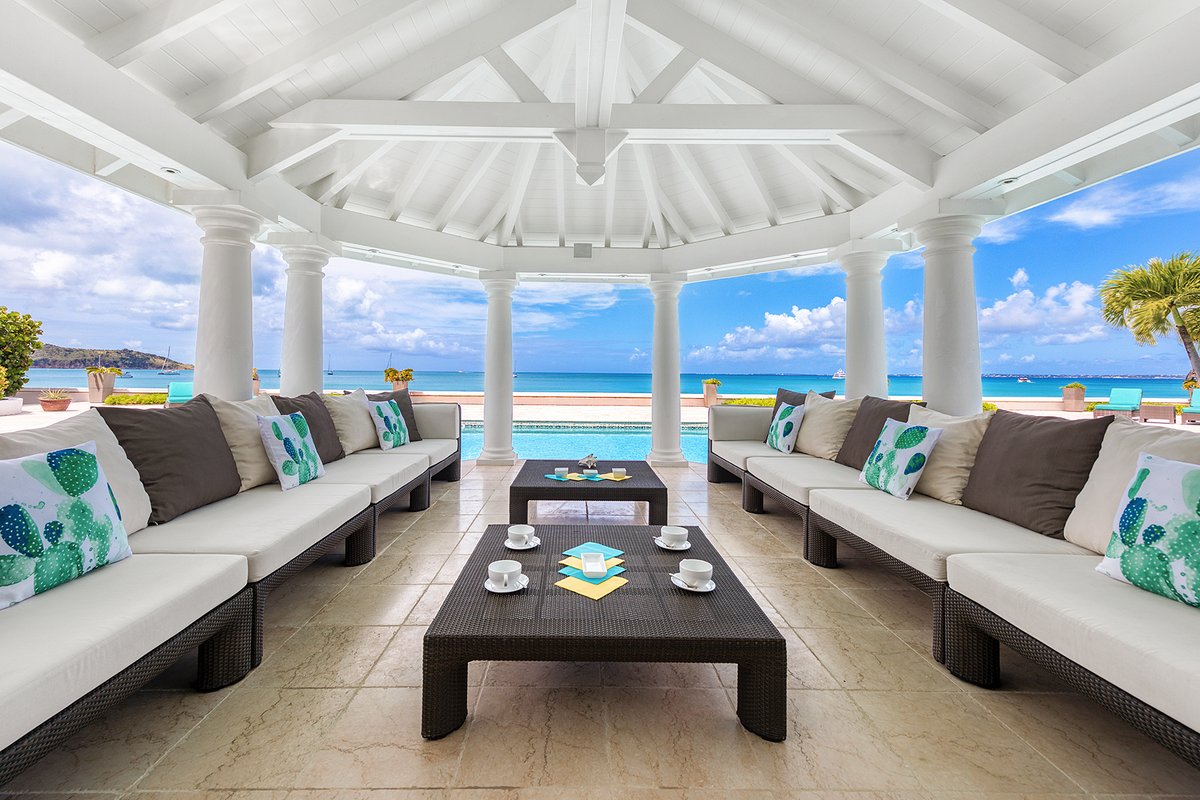 SXMSIR's tweet photo. Experience the luxurious vibe of quintessential Caribbean living - unwind and relax in the sprawling 5 bedroom Petite Plage 4 Villa located in Grand Case, St. Martin - the culinary capital of the Caribbean! #StMartin #Sxm #GrandCase #CaribbeanLiving https://t.co/thy008fVH6 https://t.co/Y0rgeHiWMo