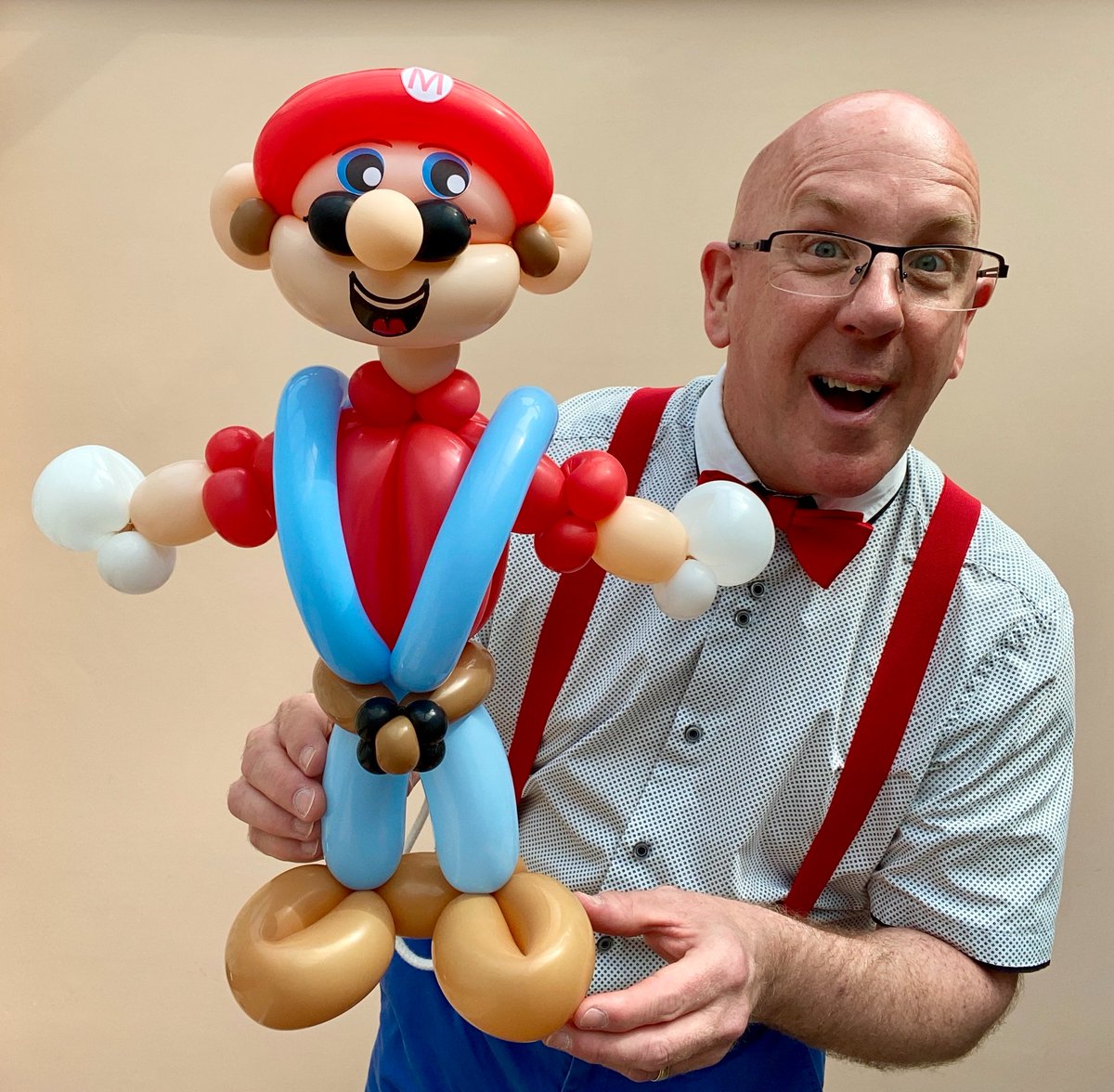 Top London magic show at  #Beccles Public Hall on Sat, Sept 30 at 7.30pm. Stars award winning magician Oliver Tabor and Suffolk magician and balloon twister Steve Majes. Tickets at ticketsource.co.uk/becclespublich…
<a href="/PHBeccles/">Beccles Public Hall and Theatre</a>
<a href="/BBJournal24/">Beccles & Bungay Journal</a>
<a href="/EADT24/">East Anglian Daily Times</a>
<a href="/EveningNews/">Norwich Evening News</a>
<a href="/eastsuffolkone/">East Suffolk One Radio</a>
<a href="/Porritt/">Richard Porritt</a>