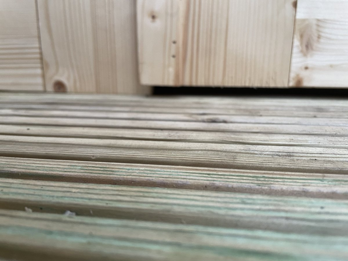 CrystalClearFS's tweet photo. @dunsterhouseltd we purchased a log cabin, but the doors are out of line!! As you produce &amp; deliver the doors with locks in situ, you can see this is a problem! Your support team have suggested washers to lift the door, but the locks will be out of line! How do we resolve this? https://t.co/q62n4Hhtsm
