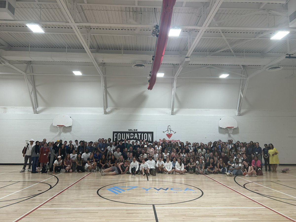 otu_phecanada's tweet photo. Our team welcomed 220 year 1 teacher candidates earlier this month! We had so much fun taking them through some reflective practice and HPE activities. 

What a great group of incoming teachers. The future of education is bright ✨ https://t.co/Z6wGPaUxQm