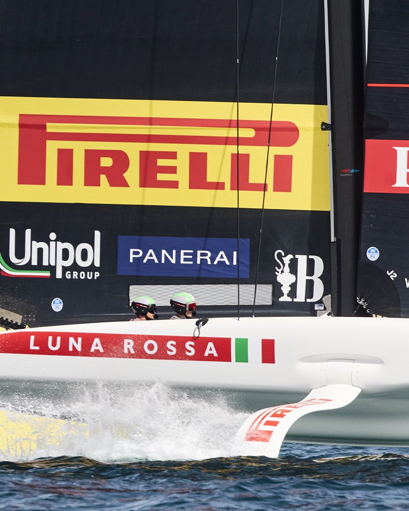 lunarossa's tweet photo. On to the next one.  See you in Jeddah for the second AC37 preliminary regatta, 29 Nov - 2 Dec
#LunaRossa #Sailing #AmericasCup #Foiling #LunaRossaPradaPirelli #AC40 #PreliminaryRegatta https://t.co/CVQYy3AfUW