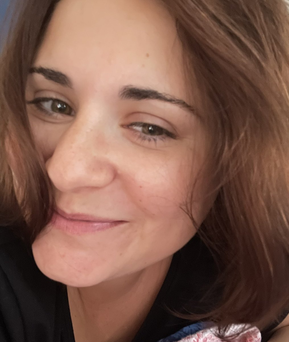 sorrisobluuu's tweet photo. #perAffrontare questa vita serve sempre un sorriso❤️ https://t.co/6PQJ2tqta3