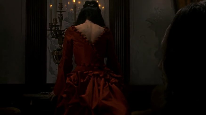 womeninhorrors's tweet photo. outfits from bram stoker's dracula (1992) https://t.co/OQgXuckEGQ