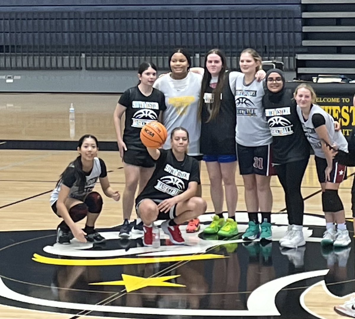 Another great camp in the books for <a href="/DivasBasketball/">Divas Basketball</a>  with HC Caitlin Kriesel-Bigler and her great camp staff from <a href="/SUPiratesWBB/">Southwestern Women’s Basketball</a> - can’t wait to catch one of their games this winter!