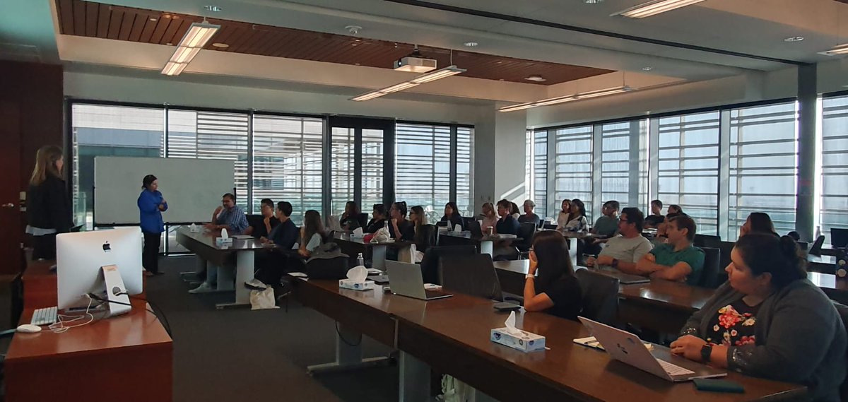 MMicrobiomesLab's tweet photo. #peixotors and #MMicrobiomesLab were glad to host a seminar presented by #TinaKellerCosta, from #iBB, #IST about "The Microbiome of Octocorals: From Diversity, Function and Metabolic Interaction to Blue Biotech Opportunities". https://t.co/a6Mxhr0d2T