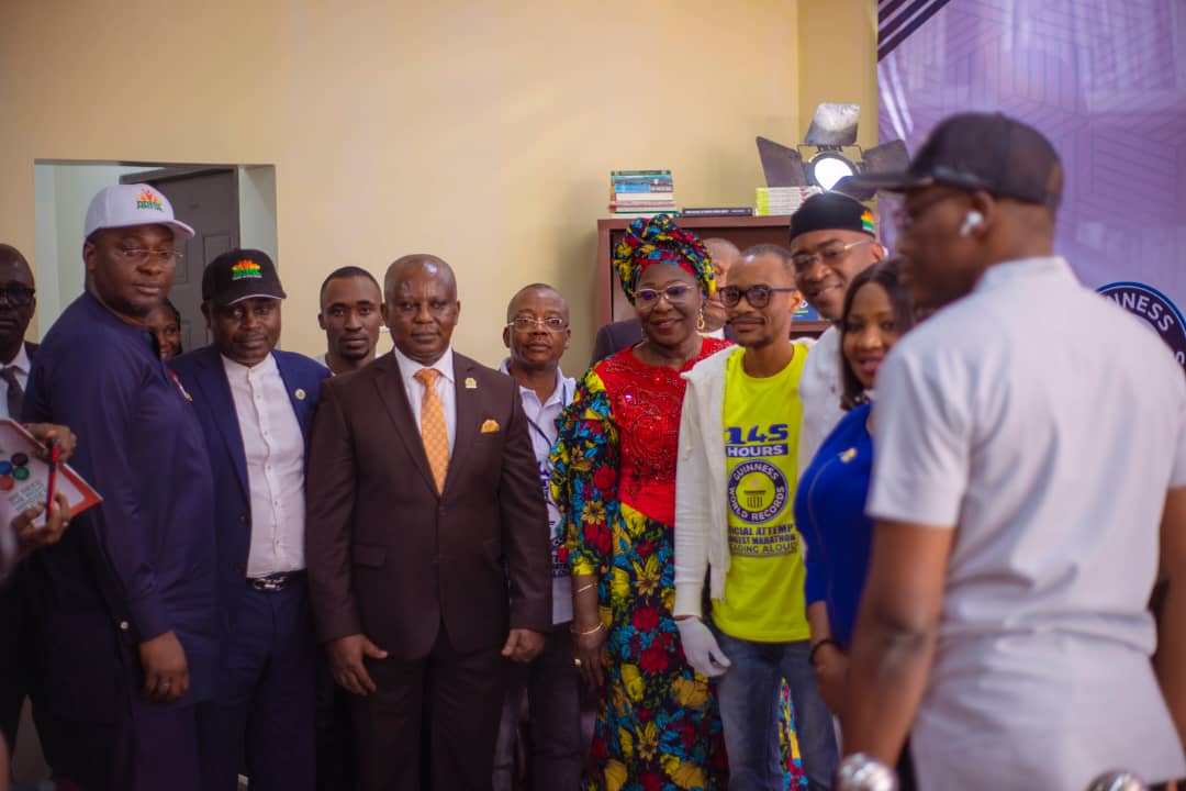 AkwaCrossSpace's tweet photo. RESILIENCE. DETERMINATION. COMMITMENT.
Yes!!!, @johnnieobot has completed 145 hours of #Readmania after an initial attempt met a technical hiccup which forced him to restart after 53hrs in.
Congratulations Johnny!!
We are proud of you
#JohnObotReadsAloud
#AkwaIbomTwitter https://t.co/qeAoB7fKwE