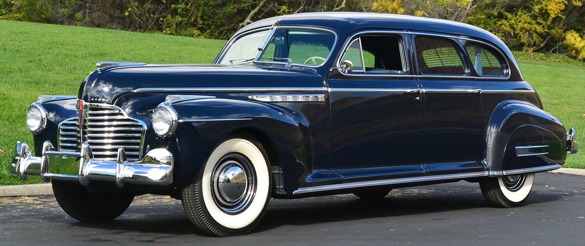 UltimativCars's tweet image. (Background knowledge)

The #Buick #Limited (1936-42; 1958) was made in a total of 27.860 units over the Series 80, Series 90 &amp;amp; Series 700:

#Series80* (40: 4.316 u.)
#Series90* (36-42: 16.106 u.)
#Series700 (58: 7.438 u.)

*In 1940, the Limited was available as Series 80 AND 90.