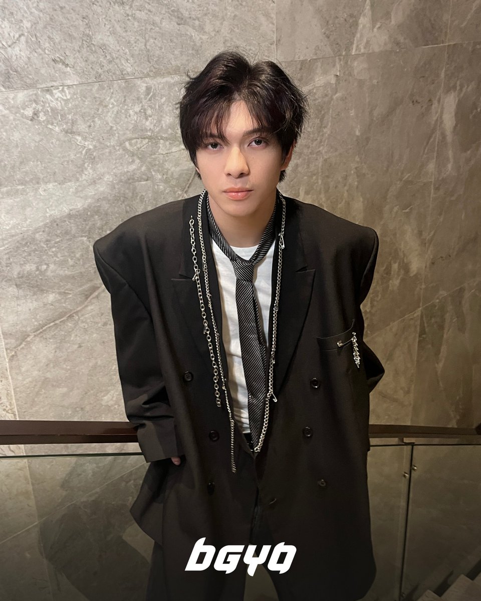 #BGYO | #UrbanSmiles10thAnniversary #DrRFDAt36 Photo Series [ Nate ]

We're so happy to be part of this double celebration! Thank you Dr.RFD for inviting us, truly grateful to be part of the <a href="/urbansmilesph/">Urban Smiles Dental</a> Family 💚💛

#UrbanSmilesLuminaire
#DrRFDRoadTo1M