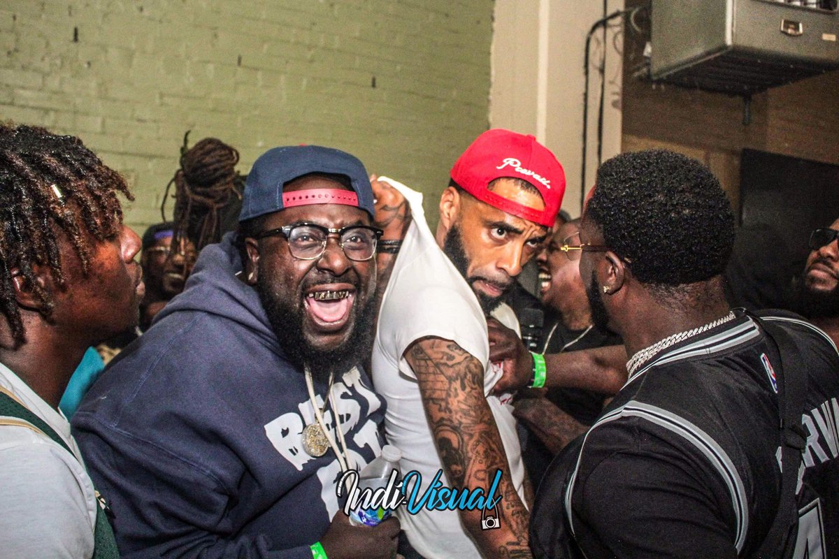 battlemetaphor's tweet photo. Just_Chill 🥶😈 @justchill314 

Chill was everything but chill and made a Ice Cream Cake 🎥🍿🎂‼️🚨
#TheUnexpected #M4M #STL #Just_Chill #Vs #KingWu https://t.co/MMP8BXaopz
