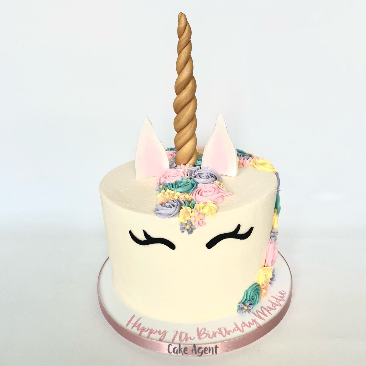 #unicorncake #pastelcake #unicornparty #birthdaycake #cakeagent