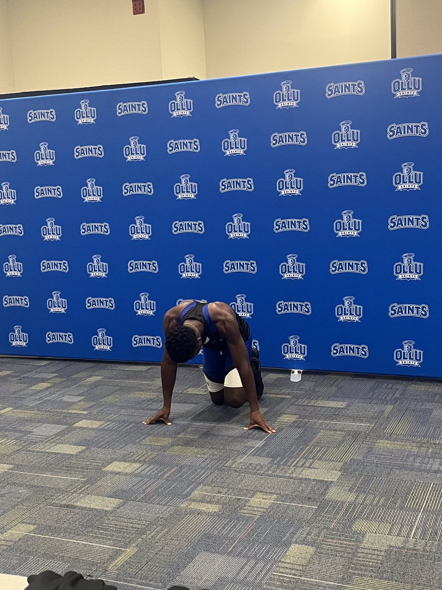 AKA_Dub_'s tweet photo. Great first official visit to Our lady Of The Lake University 🔵 @brettcharlton2 @ollutfxc https://t.co/jJdOtj0fQA