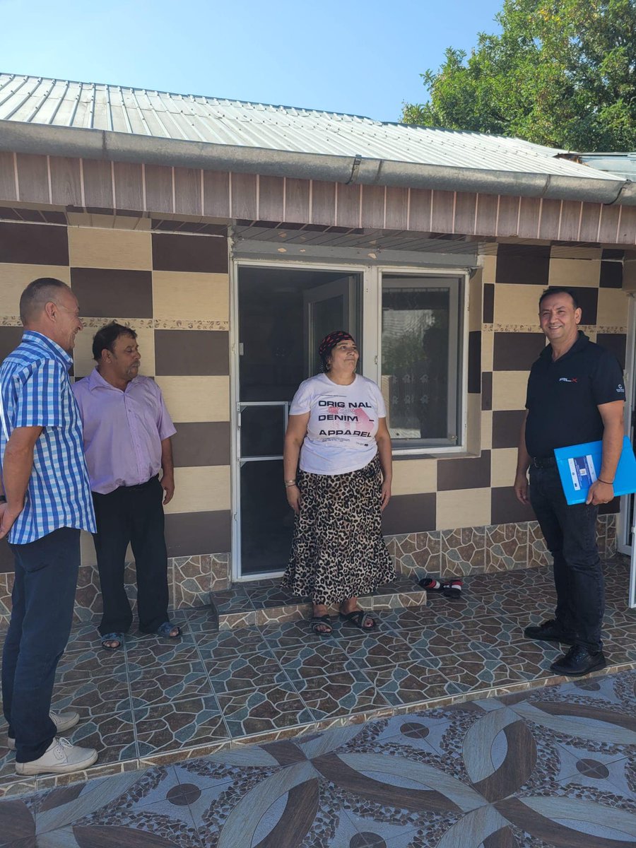 ROMACT_EC_CoE's tweet photo. 📍Update from #Faurei 🇷🇴
👉Process of assessing the needs of disadvantaged community continues, alongside with expanding the #CommunityActionGroup which is an essential partner in improving the situation at local level.
📚Learn more about #ROMACT process 🔗https://t.co/rl1wMpZwmZ https://t.co/8wXRgGmFbl