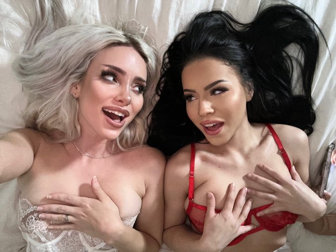 @CrissyKreiner 🔥🔥 tell us we&rsquo;re pretty https://t.co/h1ndrvh2k8 https://t.co/lDQzBsJ3XN<a class="tags" target="_blank" title="On Twitter" href="/?out=eyJ0eXAiOiJKV1QiLCJhbGciOiJIUzUxMiJ9.eyJpYXQiOjE3MjA4NzY1NTksImlzcyI6InR3cG9ybnN0YXJzLmNvbSIsIm5iZiI6MTcyMDg3NjU1OSwiZXhwIjoxNzUyNDEyNTU5LCJyZWRpcmVjdF91cmwiOiJodHRwczovL3R3aXR0ZXIuY29tL0NyaXNzeUtyZWluZXIifQ.oUq70q4ny0_nowPITCPMjm7rIGvt7EZmLfin8jUxg9Sws6oYm90UFHp12jGUuXnWO2kRGeJaKPaKQlbnnlbjWQ">@CrissyKreiner</a>