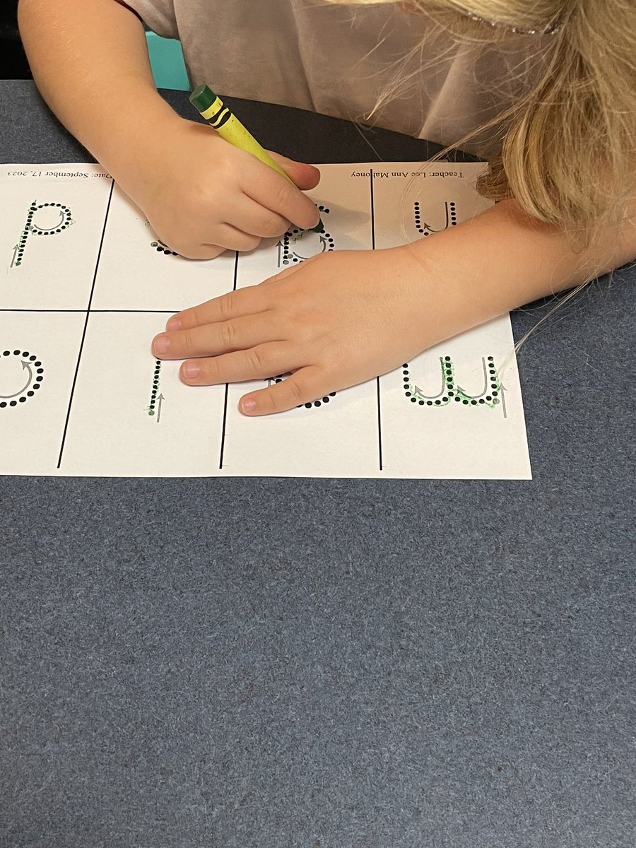lamahoney9's tweet photo. Lots of giggles while writing letters on bumpy boards. https://t.co/587S61PRdx