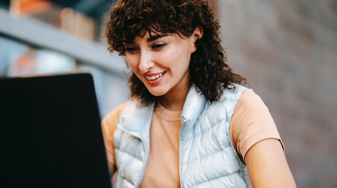 iplocation_net's tweet photo. Looking for a career path in the field of Information Technology? There are a number of areas in IT including cybersecurity, network engineering, software development, and project management. Each path offers unique opportunities, and the choice is yours.

https://t.co/CaYnPbP16v https://t.co/1FgkKWk2OL