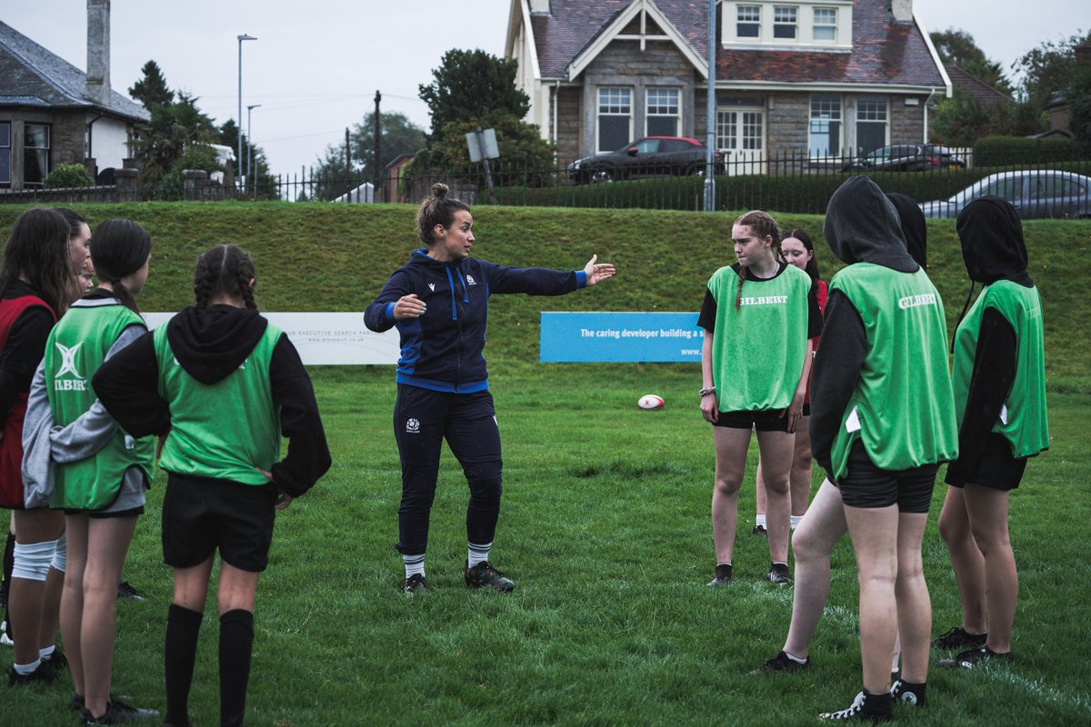 Scotlandteam's tweet image. A great afternoon coaching and connecting 💙

Thanks for having us, @GWRFC_Official 🤝