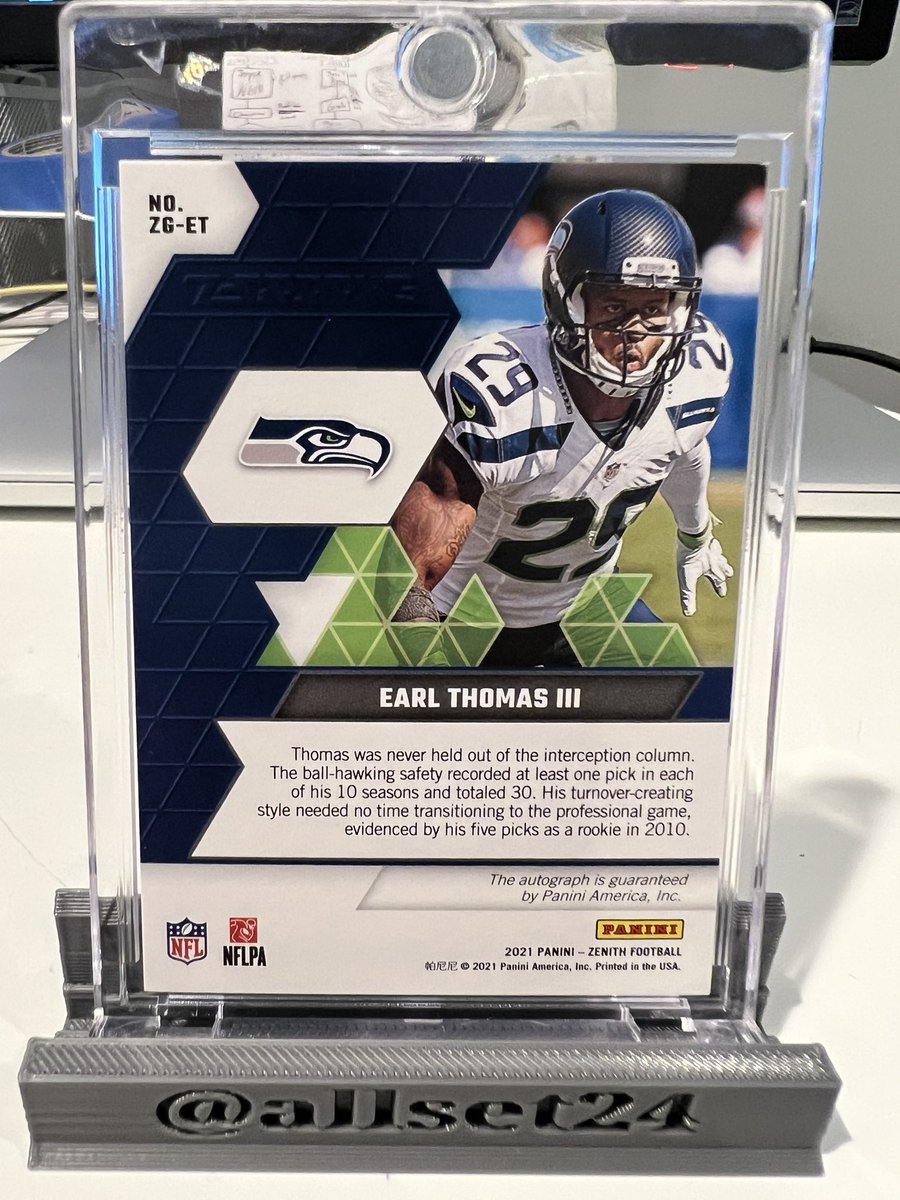 allset24's tweet photo. @PEDBreaks Earl Thomas Auto /10

$40 BMWT https://t.co/NmzlaKu69F